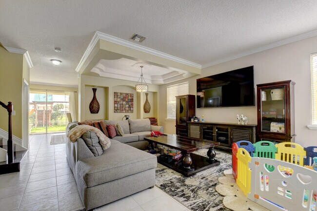 Foto del edificio - 115 Seminole Lakes Dr