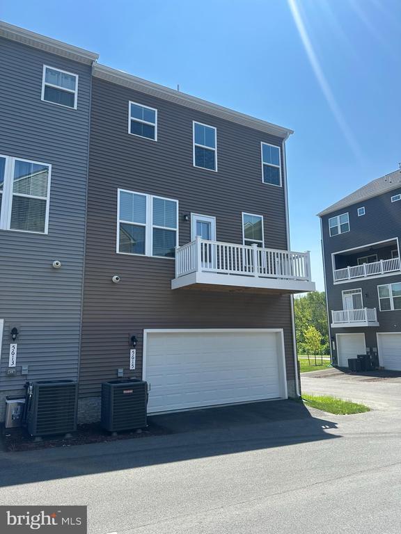 Foto del edificio - 5615 Billenca Ln