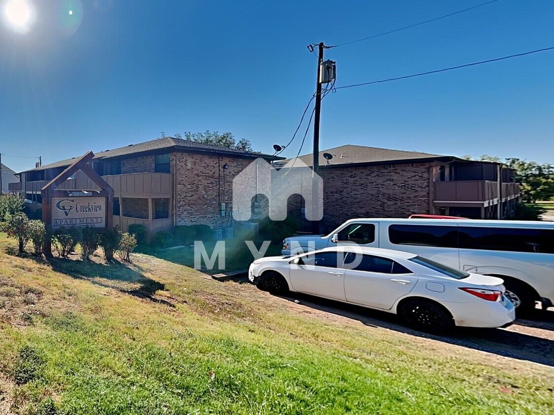 624 E 3rd St Apt 308 Condo for Rent in Springtown, TX