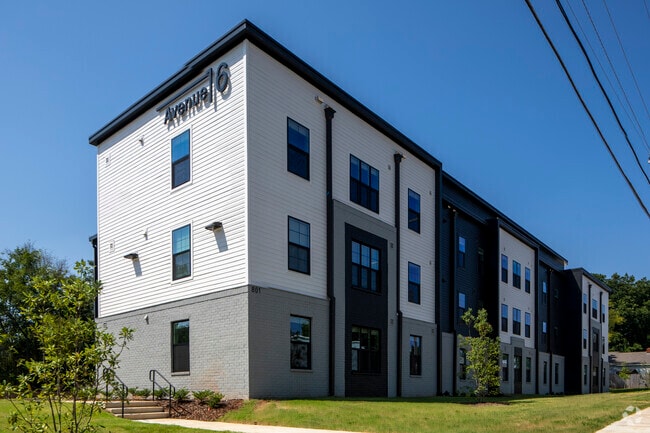 Building Photo - Avenue 6 - Luxury Apartments Downtown Hunt...