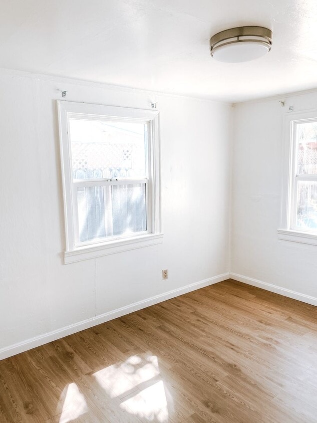 Primary Photo - Newly Renovated Home Available Now!