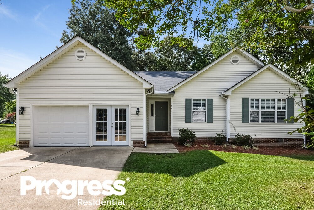 1501 Poplar Ridge Rd, FuquayVarina, NC 27526 House Rental in Fuquay