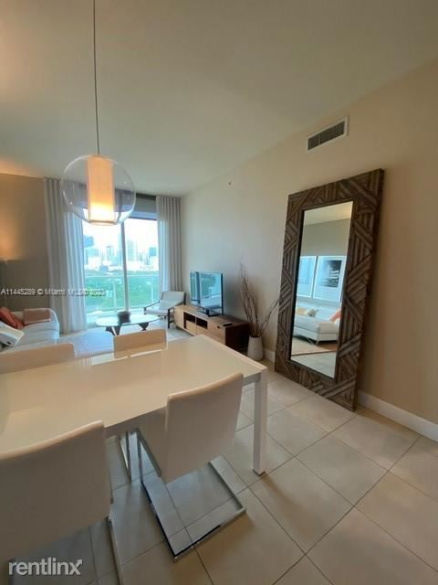Foto del edificio - 2 br, 2 bath Condo - 2525 SW 3rd Ave Apt 1208