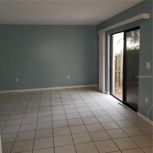 Foto del edificio - 5626 Ashley Oaks Dr