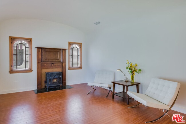 Building Photo - 4264 Mildred Ave