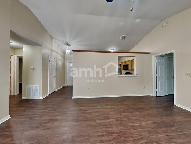 Foto del edificio - 8343 Southern Springs Way