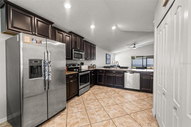 Foto del edificio - 14203 Stockwell Ln