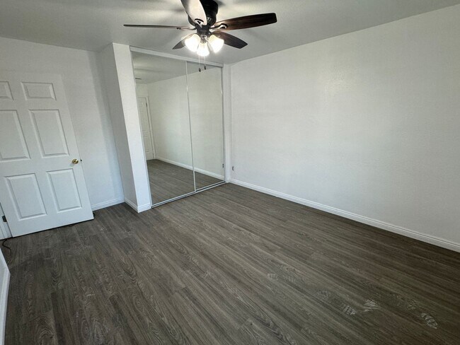 Foto del edificio - Beautiful 4 bedroom Home