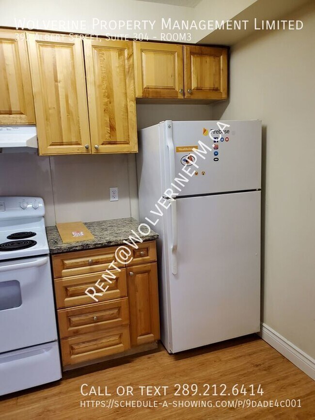 Photo du bâtiment - Male Student Housing in Waterloo - Students Only