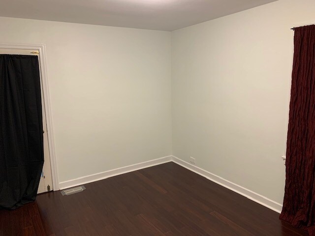 Foto del edificio - 4919 Estes Ave