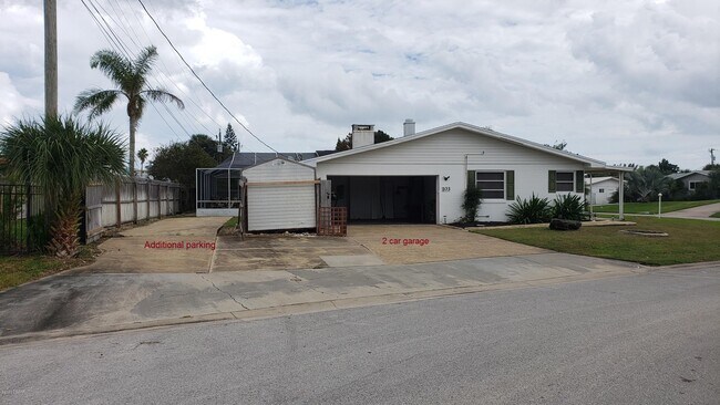 Building Photo - 103 Ellicott Dr