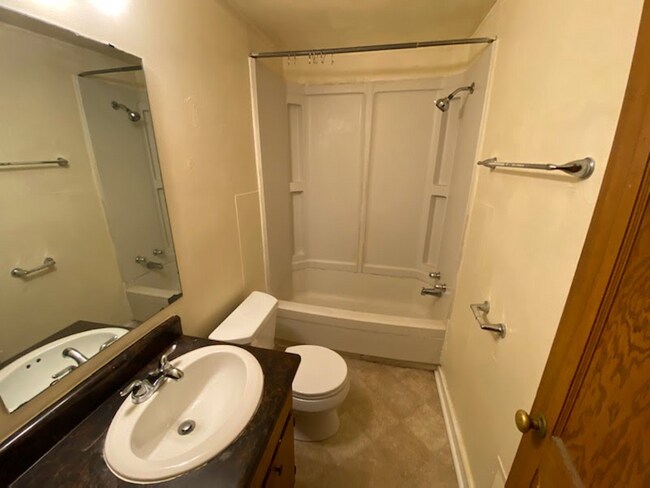 Foto del edificio - 3222 N 26th St