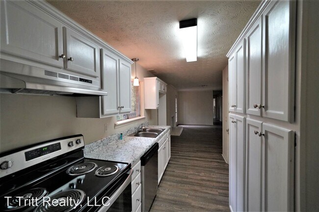 Building Photo - 3 br, 2 bath House - 3887 Rosita Ave