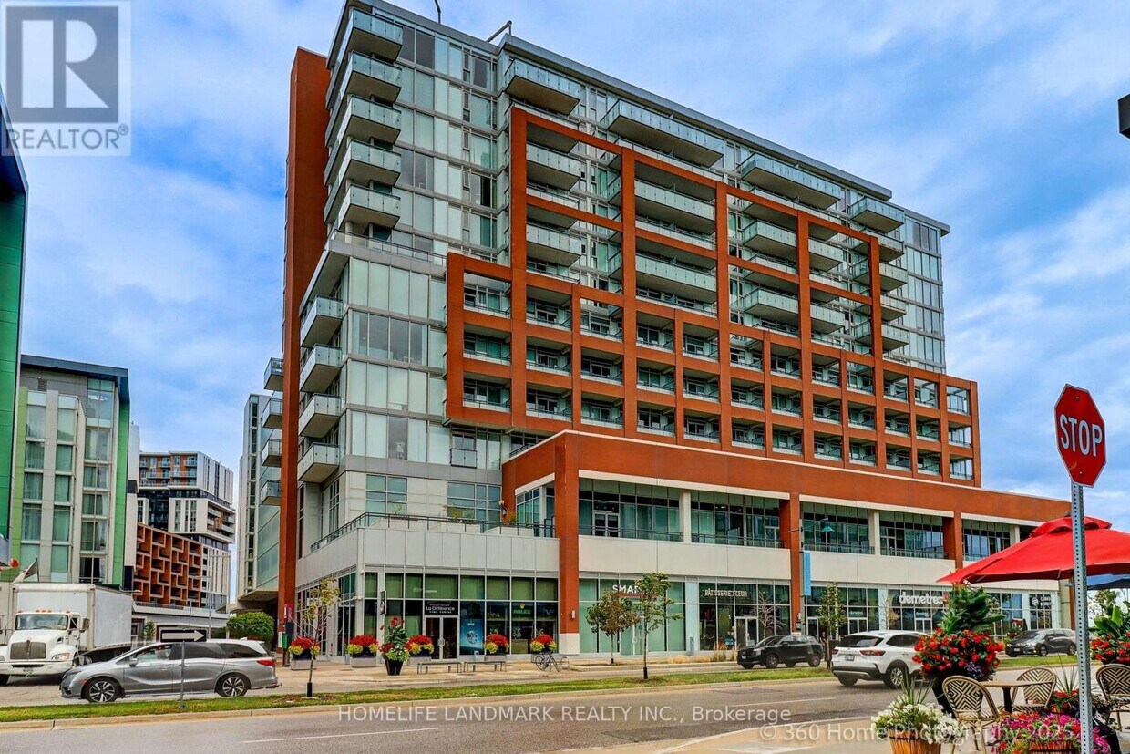 Photo principale - 180-180 Enterprise Blvd