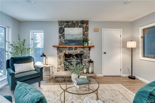 Foto del edificio - 26216 State Rte 3