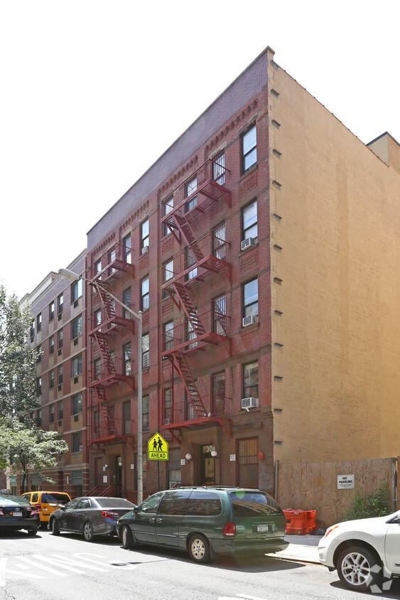 Foto del edificio - 302 W 148th St