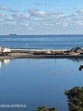 Building Photo - 400 Deal Lake Dr