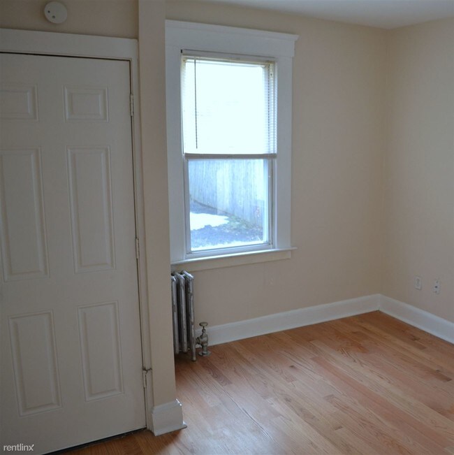 Foto del edificio - 511 Winchester Ave
