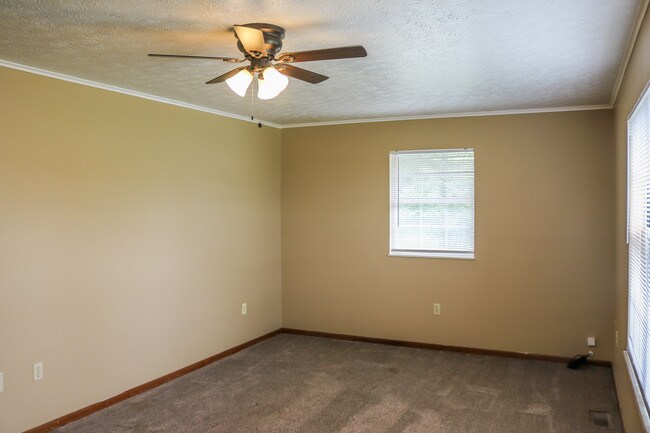 Foto del edificio - 2810 Avery Cir