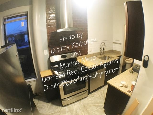 Primary Photo - 1429 26th Ave