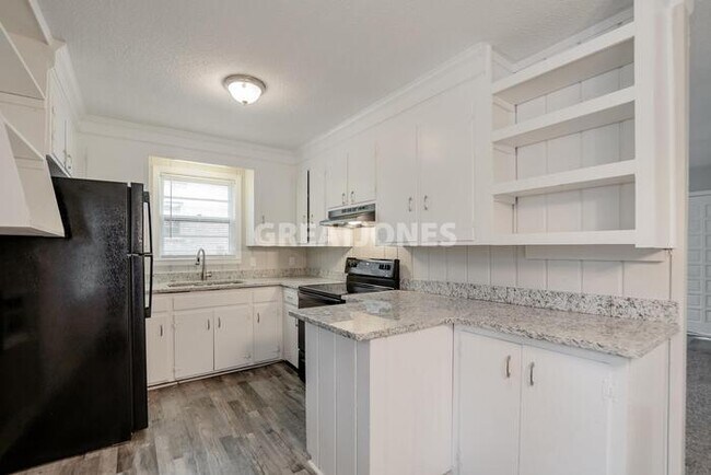 Foto del edificio - 2817 Ansel St