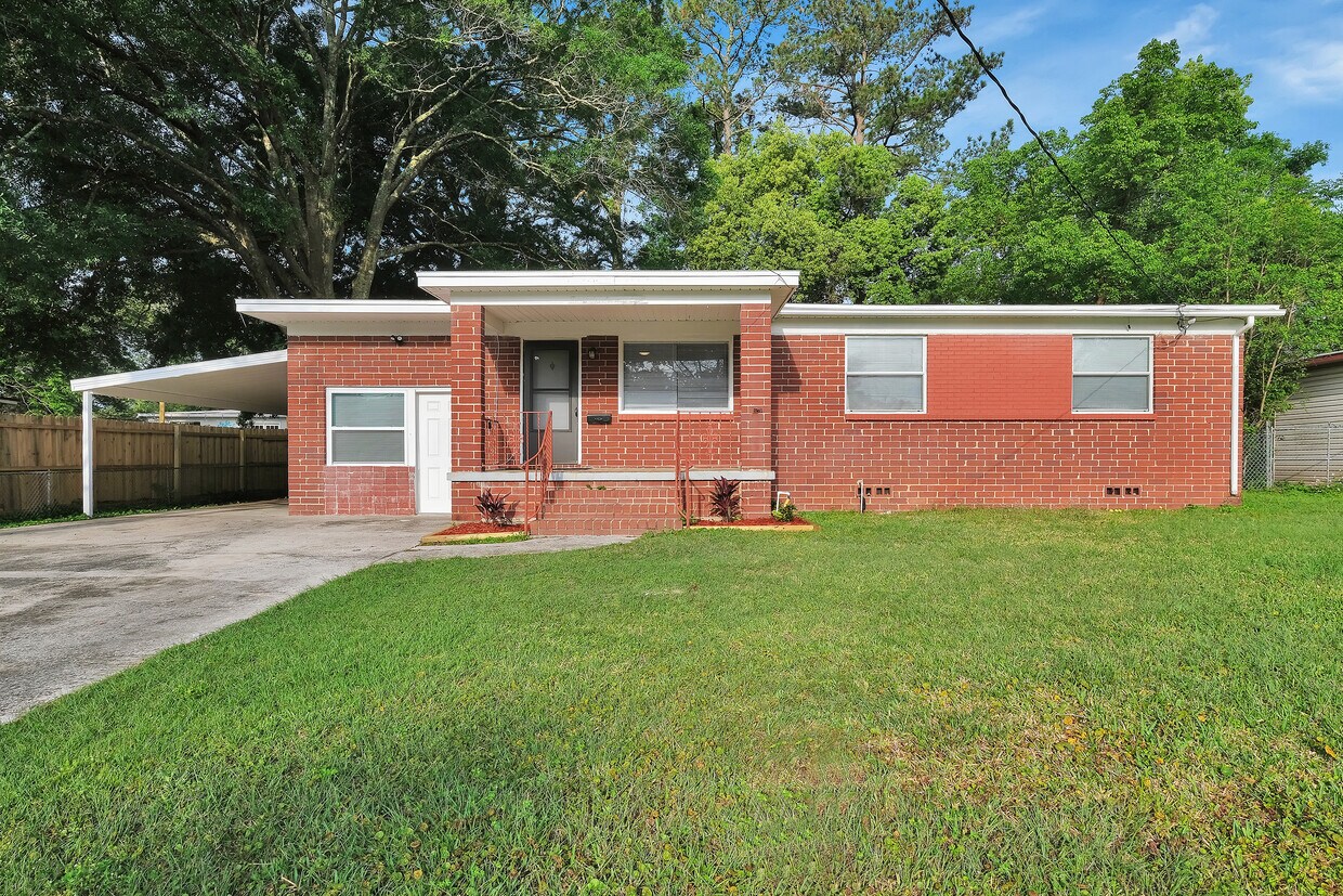 Primary Photo - 3678 Jammes Rd