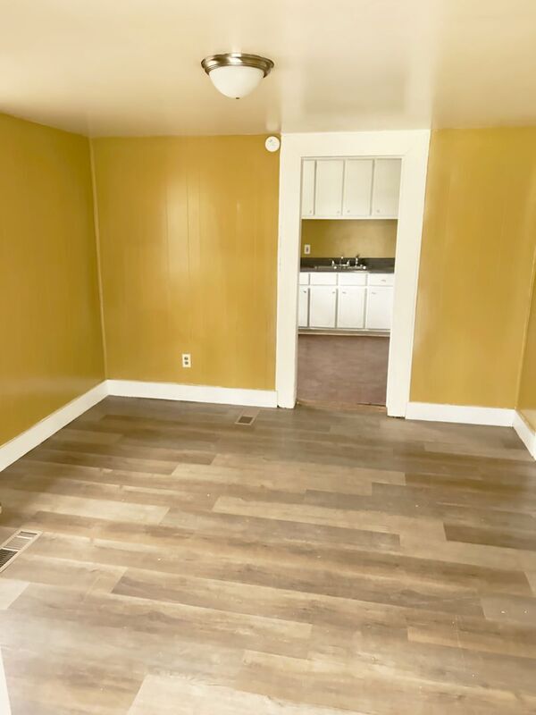 Foto del edificio - 607 Dublin Ave