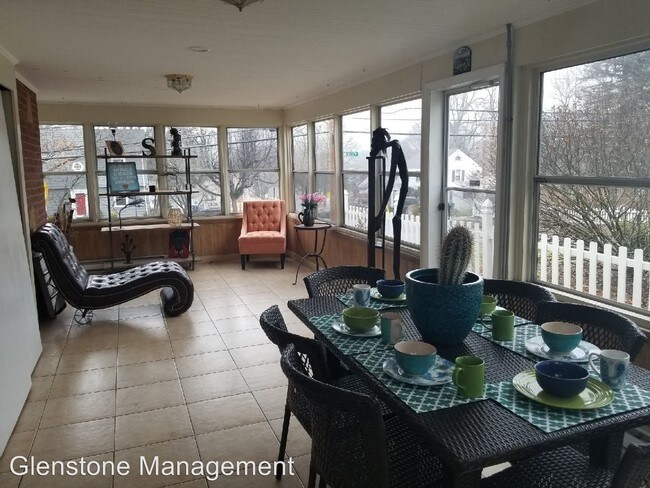 Building Photo - 4 br, 2 bath House - 36 Lawncrest Road,