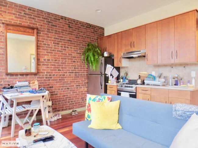 Foto del edificio - 105 Freeman St