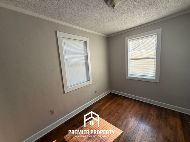 Building Photo - 3145 N Lafayette Cir