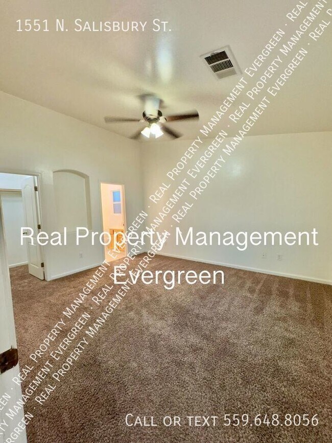 Foto del edificio - 1551 N. Salisbury St