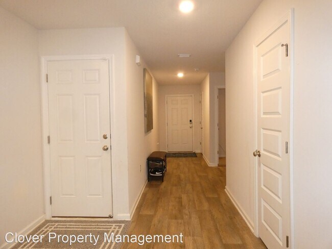 Foto del edificio - 4 br, 2 bath House - 10557 Queens Gate Circle