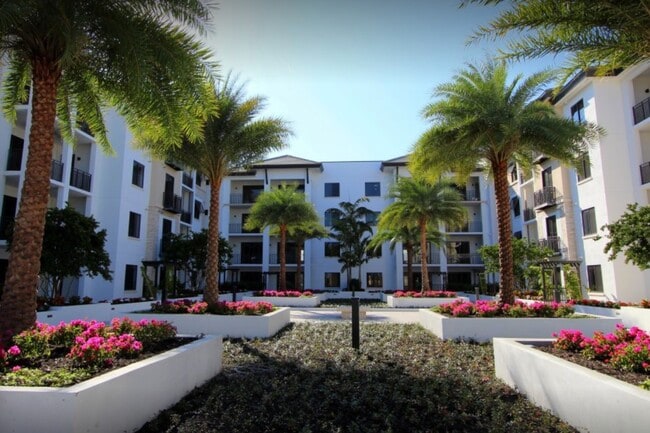 Foto del edificio - 1030 3rd Ave N