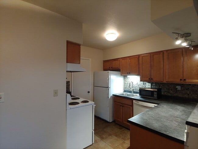 Building Photo - 2B/2B Corner Apartment with Flatiron Views