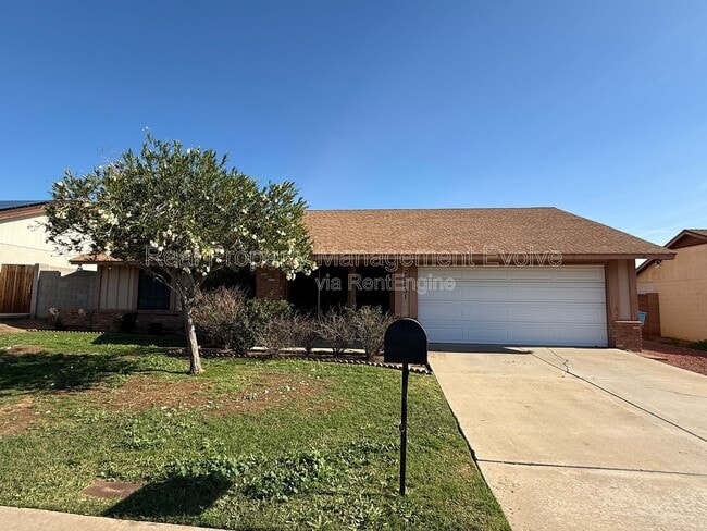 Foto del edificio - 20831 N 16th Ave