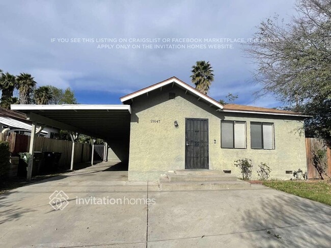 Building Photo - 21047 Runnymede St