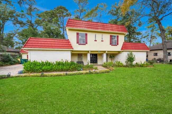 Building Photo - 17 Winged Foot Dr