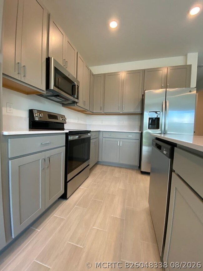 Building Photo - 4946 Navali Dr