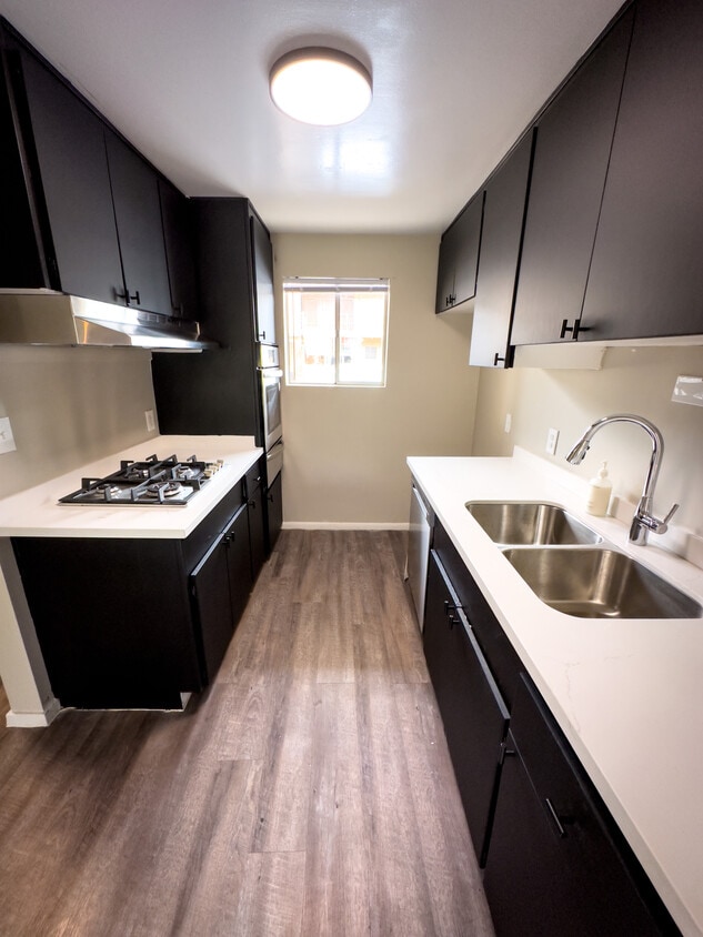 Foto principal - 6125 E Indian School Rd