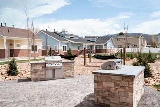 Building Photo - Klein Huis at Turner Mill