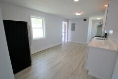 Building Photo - 52 Shawmut St