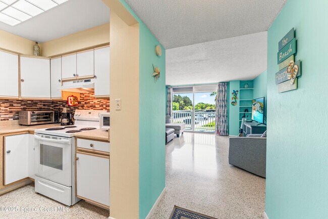 Foto del edificio - 3190 N Atlantic Ave