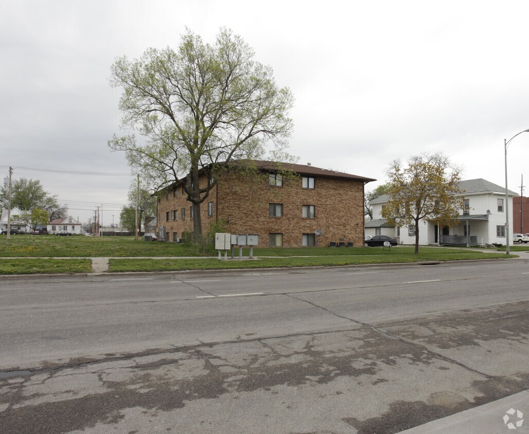 Building Photo - 1922 K St