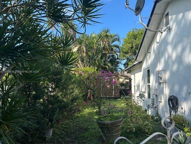 Foto del edificio - 2161 NW 108th Terrace