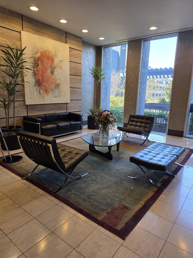 Reception area - 800 W 1st St