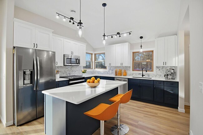 Foto del edificio - 4174 S County Road 45