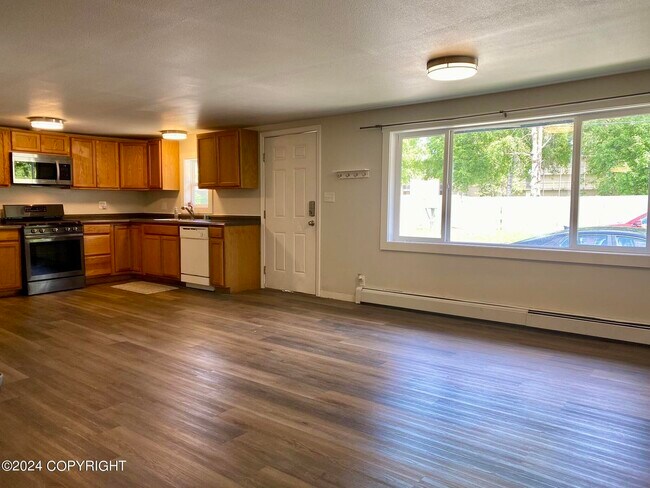 Foto del edificio - 4504 Juneau St