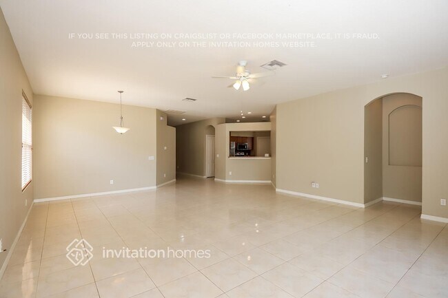 Building Photo - 1835 Raven Glen Dr