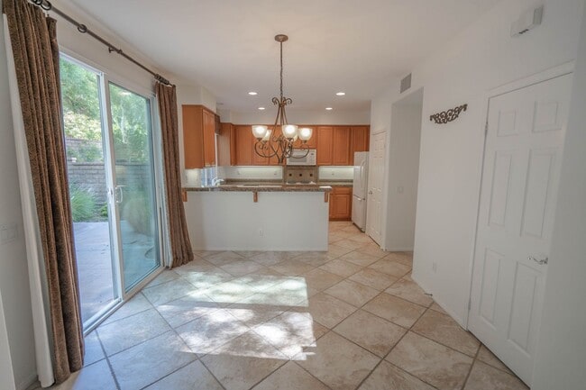 Building Photo - Andorra @ Creekside - 4 Bedroom Home for R...