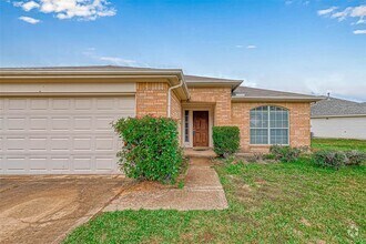 Building Photo - 5815 Plantation Crest Dr